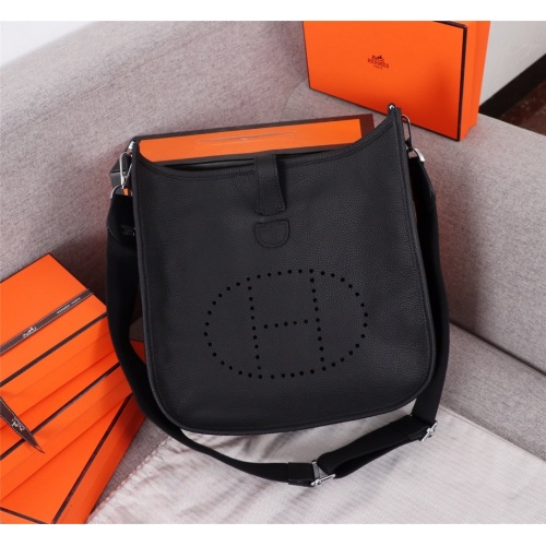 Hermes AAA Quality Messenger Bags For Women #824892 $128.00 USD, Wholesale Replica Hermes AAA Quality Messenger Bags