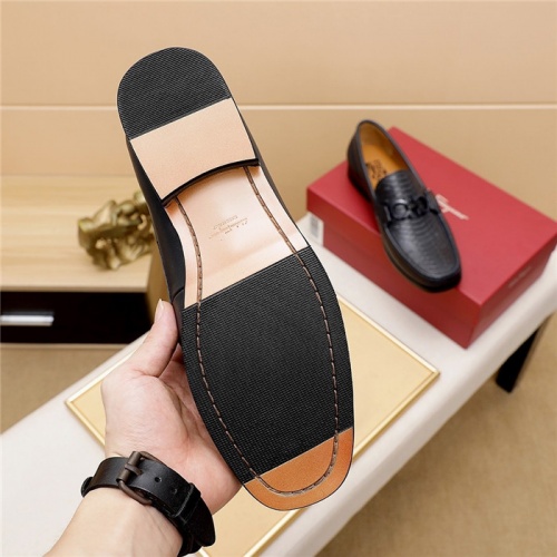Replica Salvatore Ferragamo Leather Shoes For Men #825518 $80.00 USD for Wholesale