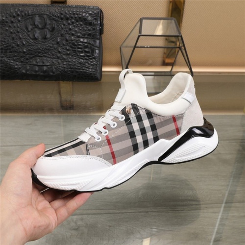 Replica Burberry Casual Shoes For Men #826512 $82.00 USD for Wholesale