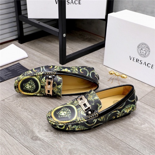 Replica Versace Casual Shoes For Men #826679 $56.00 USD for Wholesale