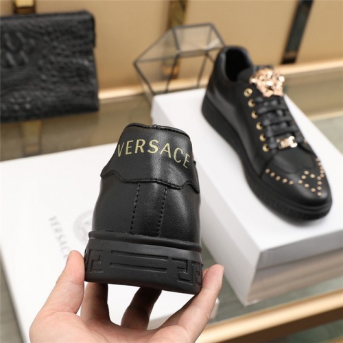 Replica Versace Casual Shoes For Men #826692 $82.00 USD for Wholesale