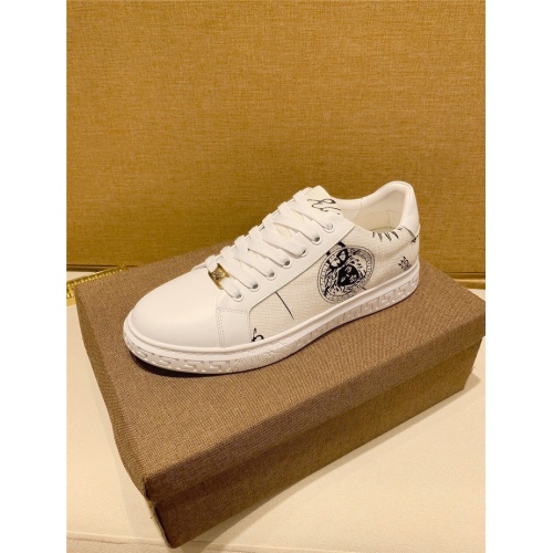 Replica Versace Casual Shoes For Men #826925 $76.00 USD for Wholesale