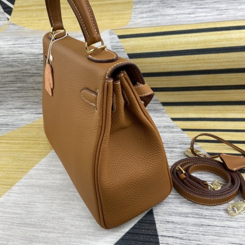 Replica Hermes AAA Quality Messenger Bags For Women #827583 $102.00 USD for Wholesale