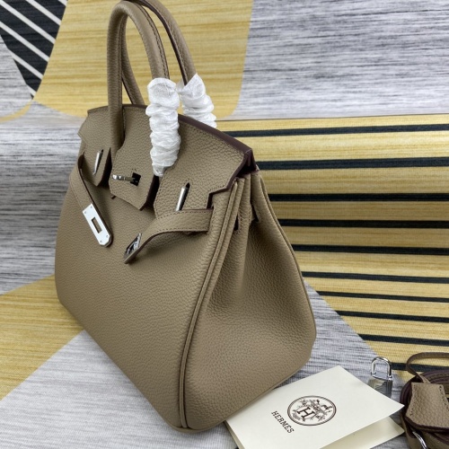 Replica Hermes AAA Quality Messenger Bags For Women #827603 $102.00 USD for Wholesale