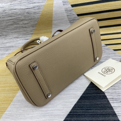 Replica Hermes AAA Quality Messenger Bags For Women #827603 $102.00 USD for Wholesale
