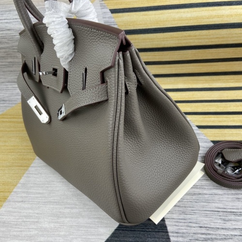 Replica Hermes AAA Quality Messenger Bags For Women #827608 $102.00 USD for Wholesale