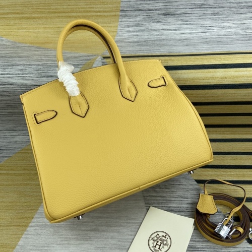 Replica Hermes AAA Quality Messenger Bags For Women #827609 $102.00 USD for Wholesale