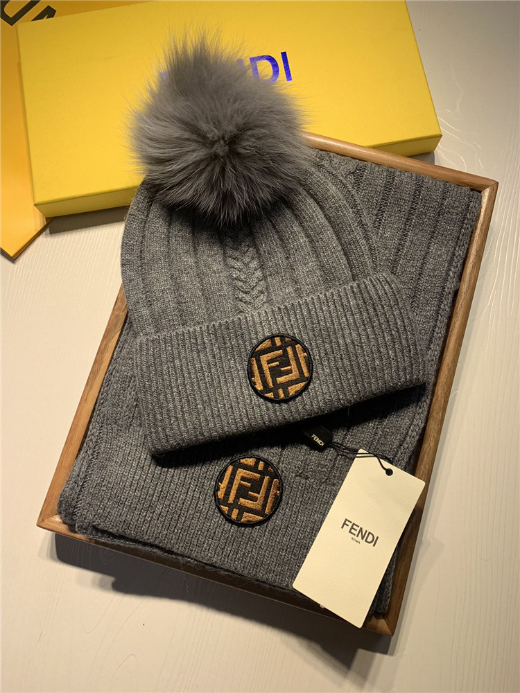 fendi hat and scarf set