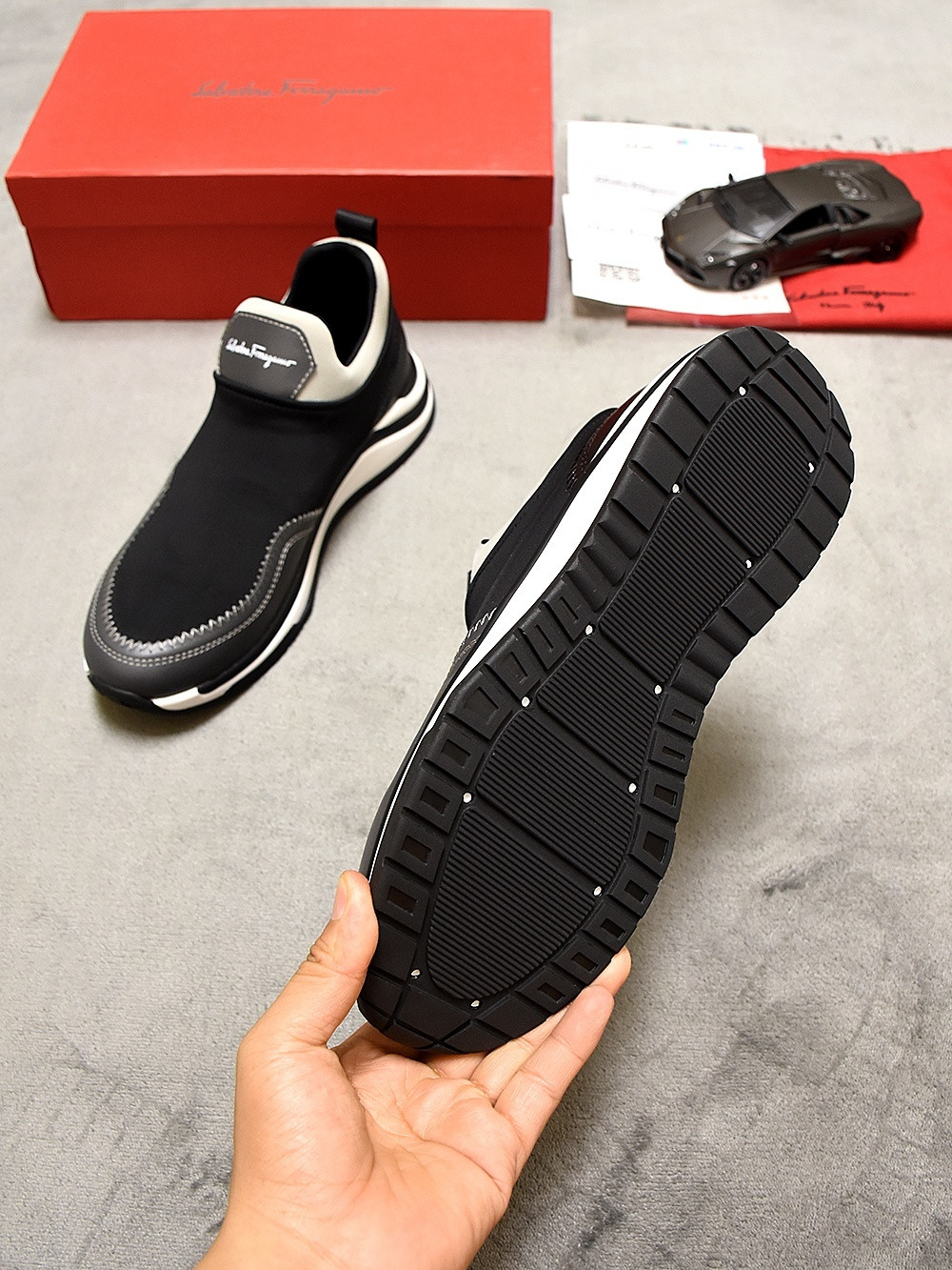 discount ferragamo men's shoes