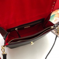 $115.00 USD Valentino AAA Quality Messenger Bags For Women #820565