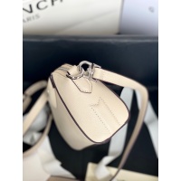 $162.00 USD Givenchy AAA Quality Messenger Bags For Women #820603