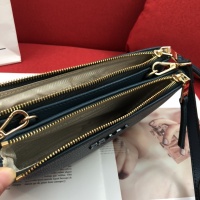 $88.00 USD Prada AAA Quality Messeger Bags For Women #822209
