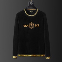 $98.00 USD Versace Tracksuits Long Sleeved For Men #823240
