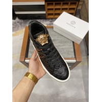 $82.00 USD Versace High Tops Shoes For Men #823760