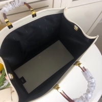 $161.00 USD Fendi AAA Quality Tote-Handbags For Women #824451
