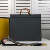 $161.00 USD Fendi AAA Quality Tote-Handbags For Women #824452