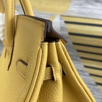 $108.00 USD Hermes AAA Quality Handbags For Women #827601