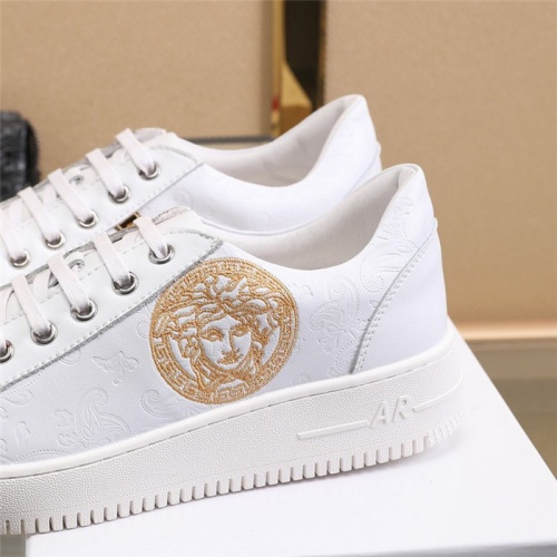 Replica Versace Casual Shoes For Men #827726 $82.00 USD for Wholesale