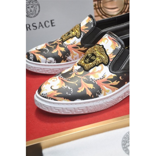 Replica Versace Casual Shoes For Men #828938 $80.00 USD for Wholesale