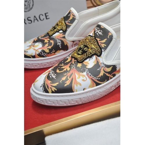 Replica Versace Casual Shoes For Men #828939 $80.00 USD for Wholesale