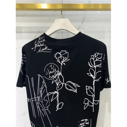 Replica Alexander McQueen T-shirts Short Sleeved For Men #829299 $41.00 USD for Wholesale