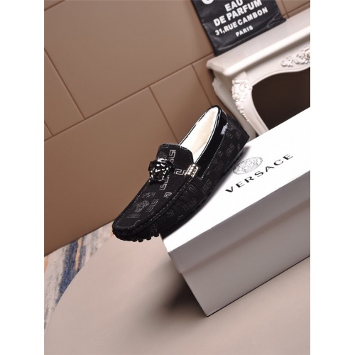 Replica Versace Casual Shoes For Men #829439 $80.00 USD for Wholesale