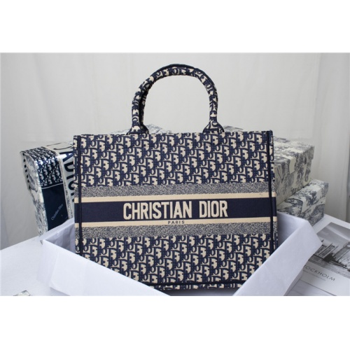 Christian Dior AAA Quality Tote-Handbags For Women #829500
