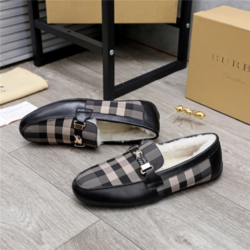 Replica Burberry Casual Shoes For Men #829858 $80.00 USD for Wholesale