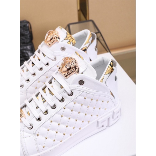 Replica Versace Casual Shoes For Men #829924 $82.00 USD for Wholesale