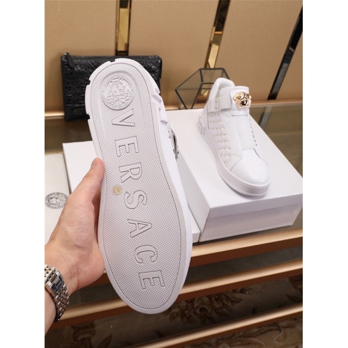 Replica Versace Casual Shoes For Men #829926 $82.00 USD for Wholesale