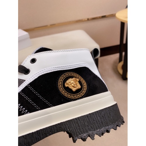 Replica Versace Casual Shoes For Men #831019 $85.00 USD for Wholesale