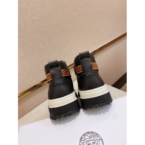 Replica Versace Casual Shoes For Men #831021 $85.00 USD for Wholesale