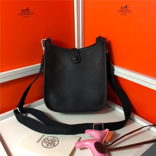 Replica Hermes AAA Quality Messenger Bags For Women #831269 $102.00 USD for Wholesale