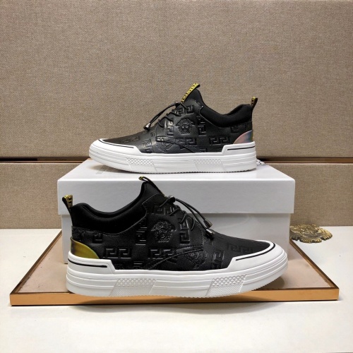 Replica Versace Casual Shoes For Men #832051 $82.00 USD for Wholesale