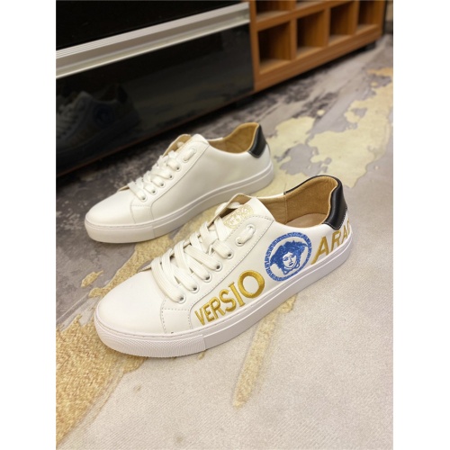 Replica Versace Casual Shoes For Men #832060 $76.00 USD for Wholesale