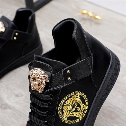 Replica Versace Casual Shoes For Men #832072 $80.00 USD for Wholesale
