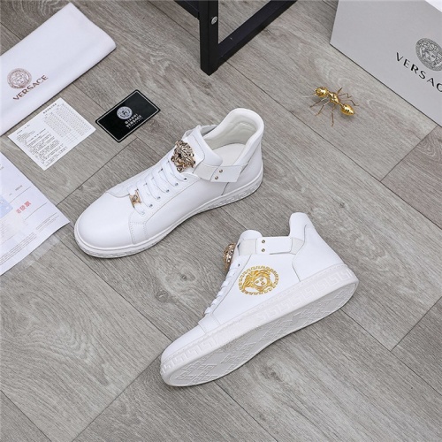 Replica Versace Casual Shoes For Men #832073 $80.00 USD for Wholesale