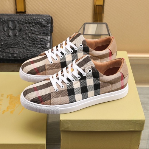 Replica Burberry Casual Shoes For Men #832674 $82.00 USD for Wholesale