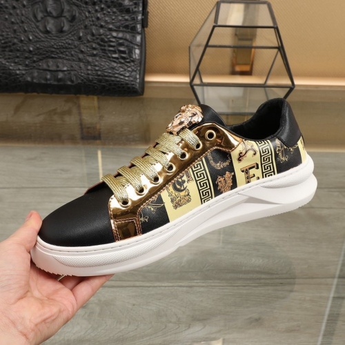 Replica Versace Casual Shoes For Men #832716 $80.00 USD for Wholesale