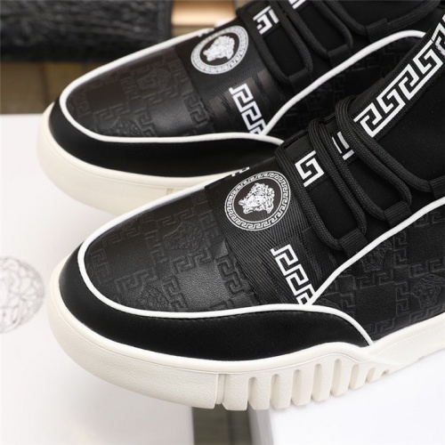 Replica Versace Casual Shoes For Men #832723 $82.00 USD for Wholesale
