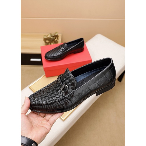 Replica Salvatore Ferragamo Leather Shoes For Men #833052 $82.00 USD for Wholesale