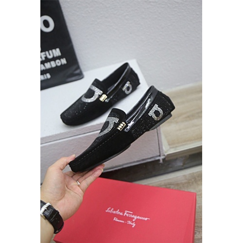 Replica Salvatore Ferragamo Leather Shoes For Men #833109 $72.00 USD for Wholesale