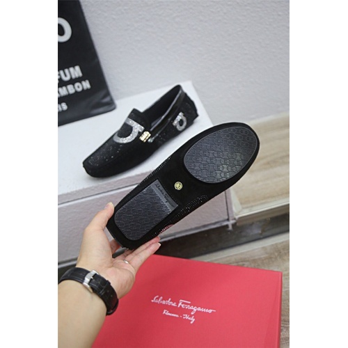 Replica Salvatore Ferragamo Leather Shoes For Men #833109 $72.00 USD for Wholesale