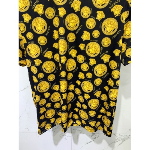 Replica Versace T-Shirts Short Sleeved For Men #833388 $41.00 USD for Wholesale