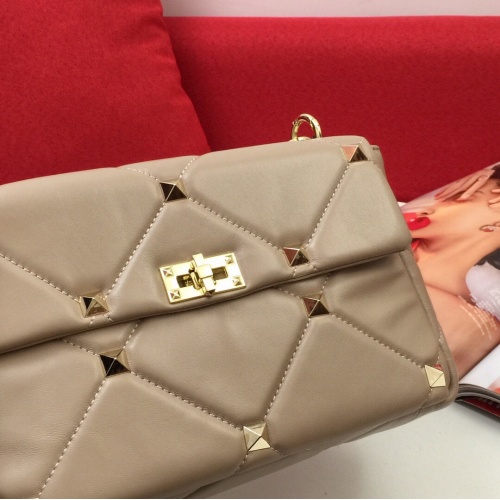 Replica Valentino AAA Quality Messenger Bags For Women #833855 $105.00 USD for Wholesale