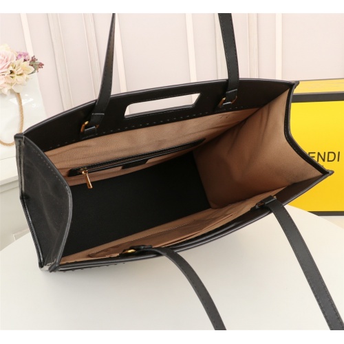 Replica Fendi AAA Quality Handbags For Women #833878 $112.00 USD for Wholesale