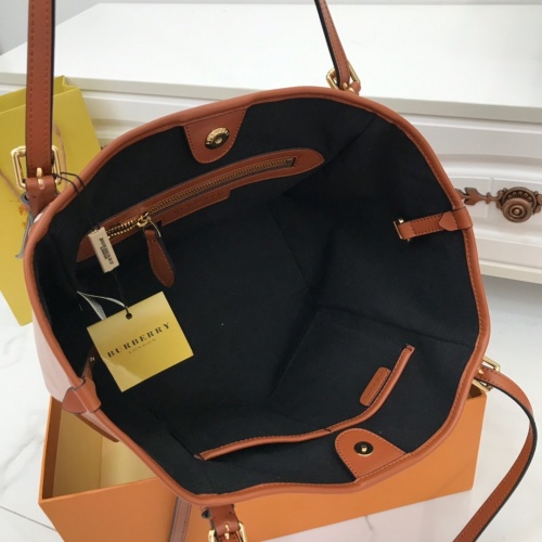 Replica Burberry AAA Handbags For Women #833949 $92.00 USD for Wholesale