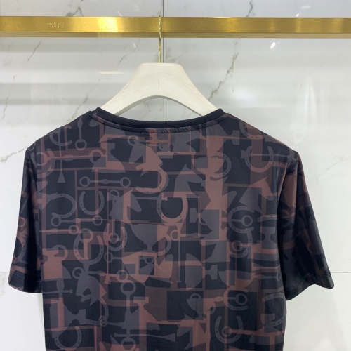 Replica Hermes T-Shirts Short Sleeved For Men #834830 $40.00 USD for Wholesale