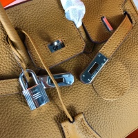 $126.00 USD Hermes AAA Quality Handbags For Women #828599