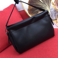 $102.00 USD Givenchy AAA Quality Handbags For Women #829342
